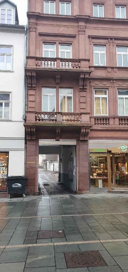 Von Privat, Grosses Zimmer Sehr Zentral In Bad Homburg Stadtmitte Bad Homburg vor der Höhe Exterior foto